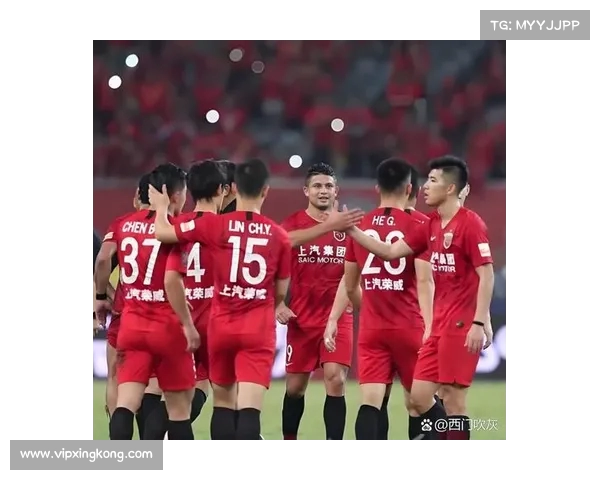 亚冠小组赛焦点战:两大豪门对决谁能胜出? 亚冠小组赛焦点战:两大豪门对决谁能胜出?
